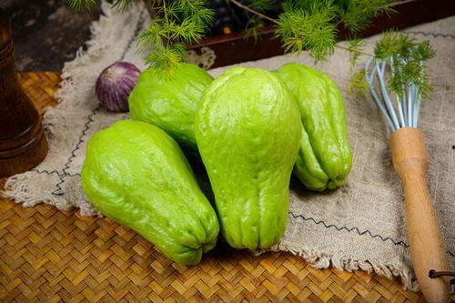 猪肉煮佛手瓜可以吃吗视频,美味家常菜，营养健康两不误