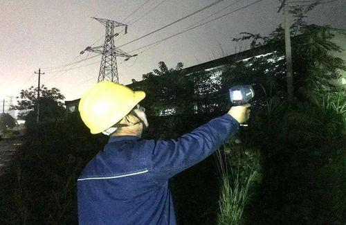 吃瓜视频小哥,吃瓜视频小哥带你揭秘娱乐圈幕后真相