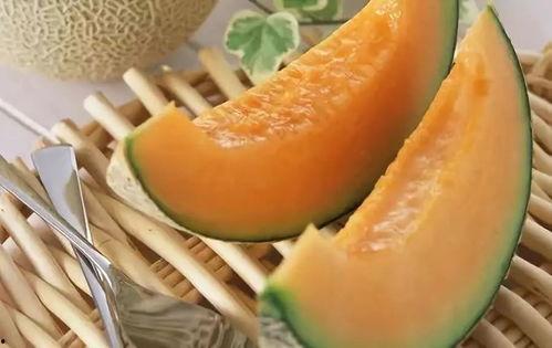 吃哈密瓜去籽小技巧视频,视频教学让你轻松享受美味