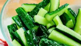 瓠子瓜要切皮吃吗图片视频,切皮还是保留？揭秘美味秘诀