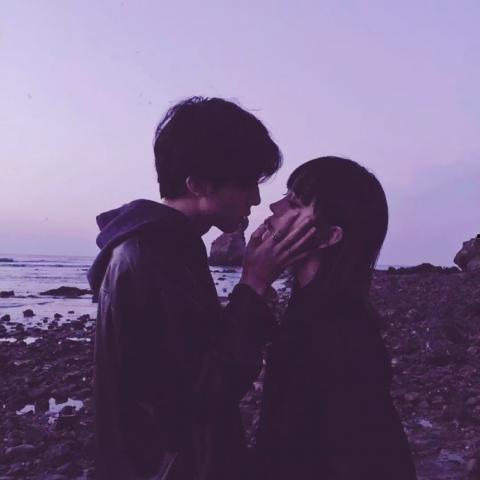 吃瓜情侣亲嘴图片高清视频,高清揭秘吃瓜情侣亲嘴画面